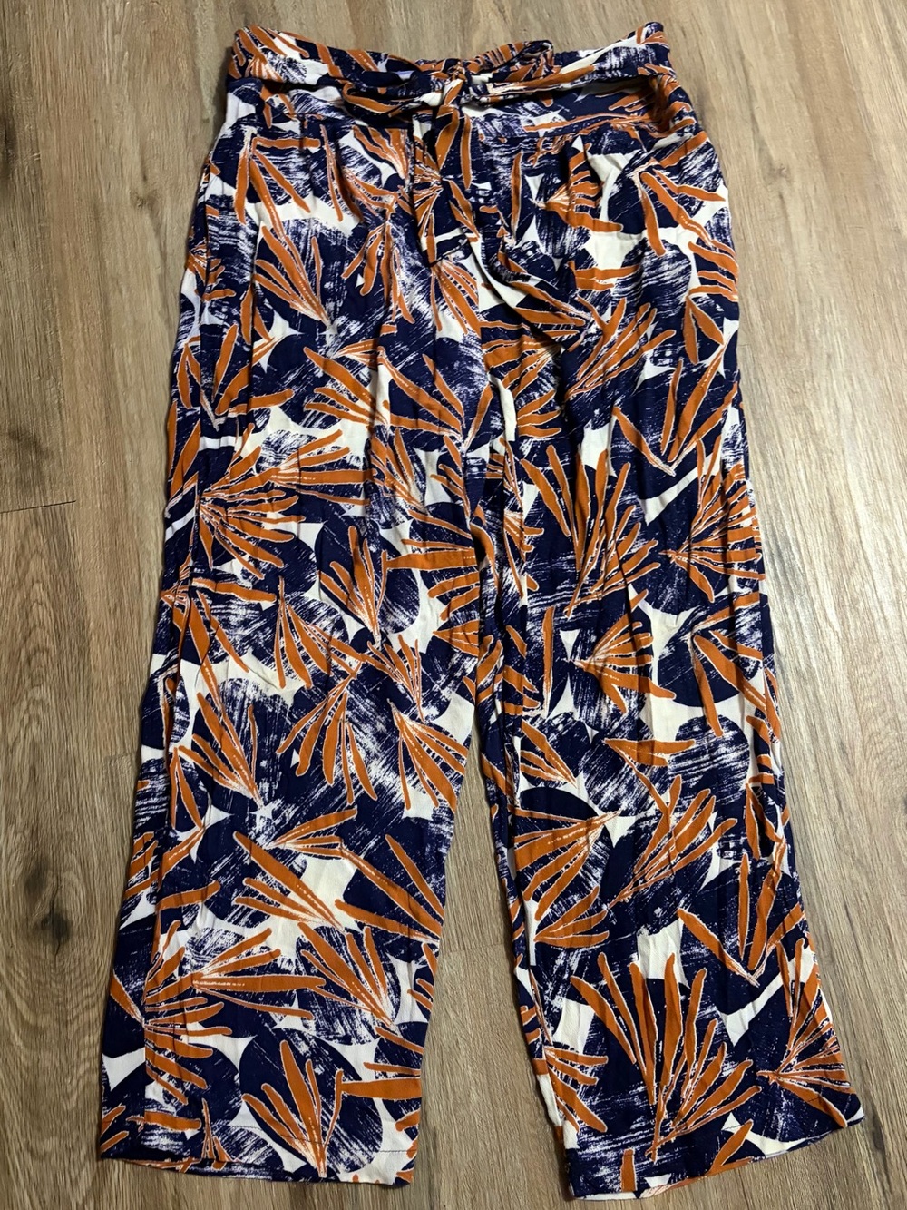 Mossimo Wide-Leg Pants - Size Large